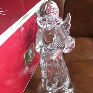 Mikasa Crystal Angelic Harp SN093/929 on Square Ba